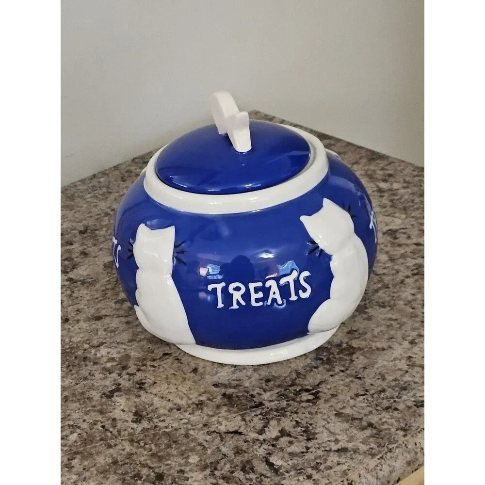 Vintage 1990's Blue & White Ceramic Cat Treats Cookie Jar 4.5